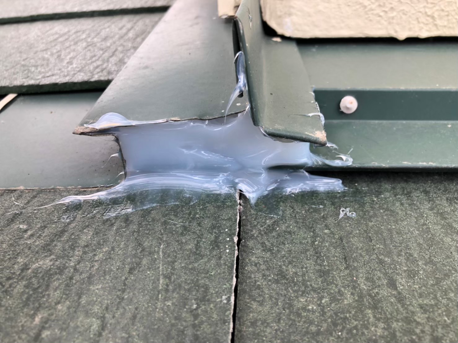 佐賀県武雄市　イタチによる被害　I様邸　駆除実績