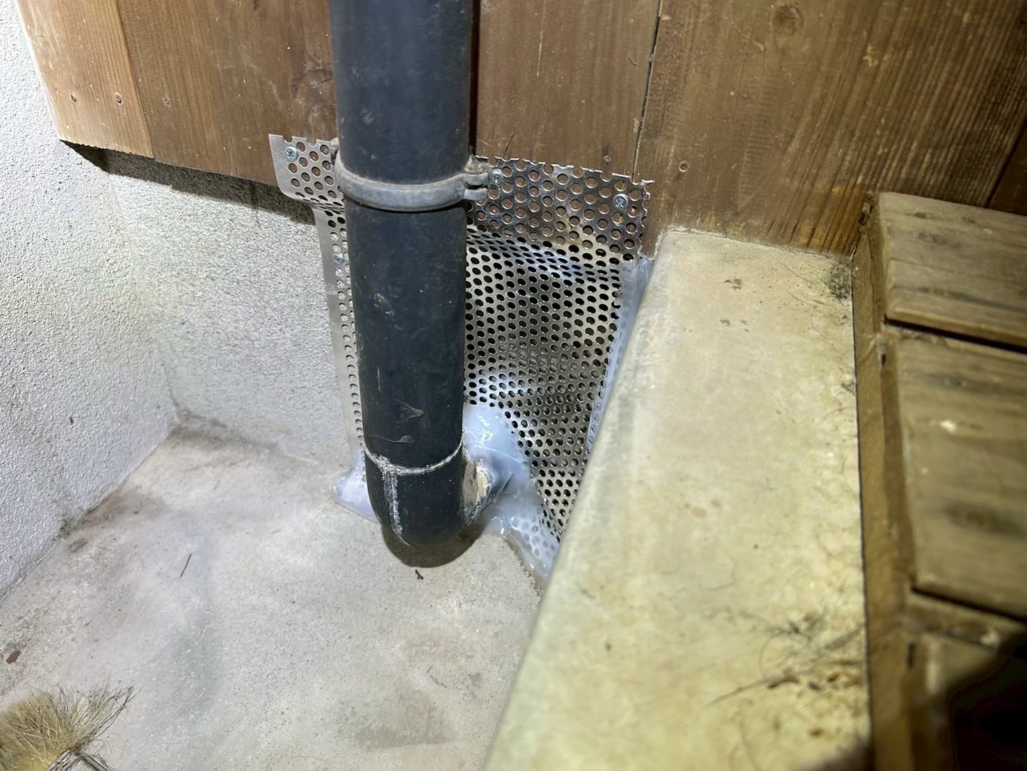 佐賀県小城市　アライグマによる被害　W様邸　駆除実績