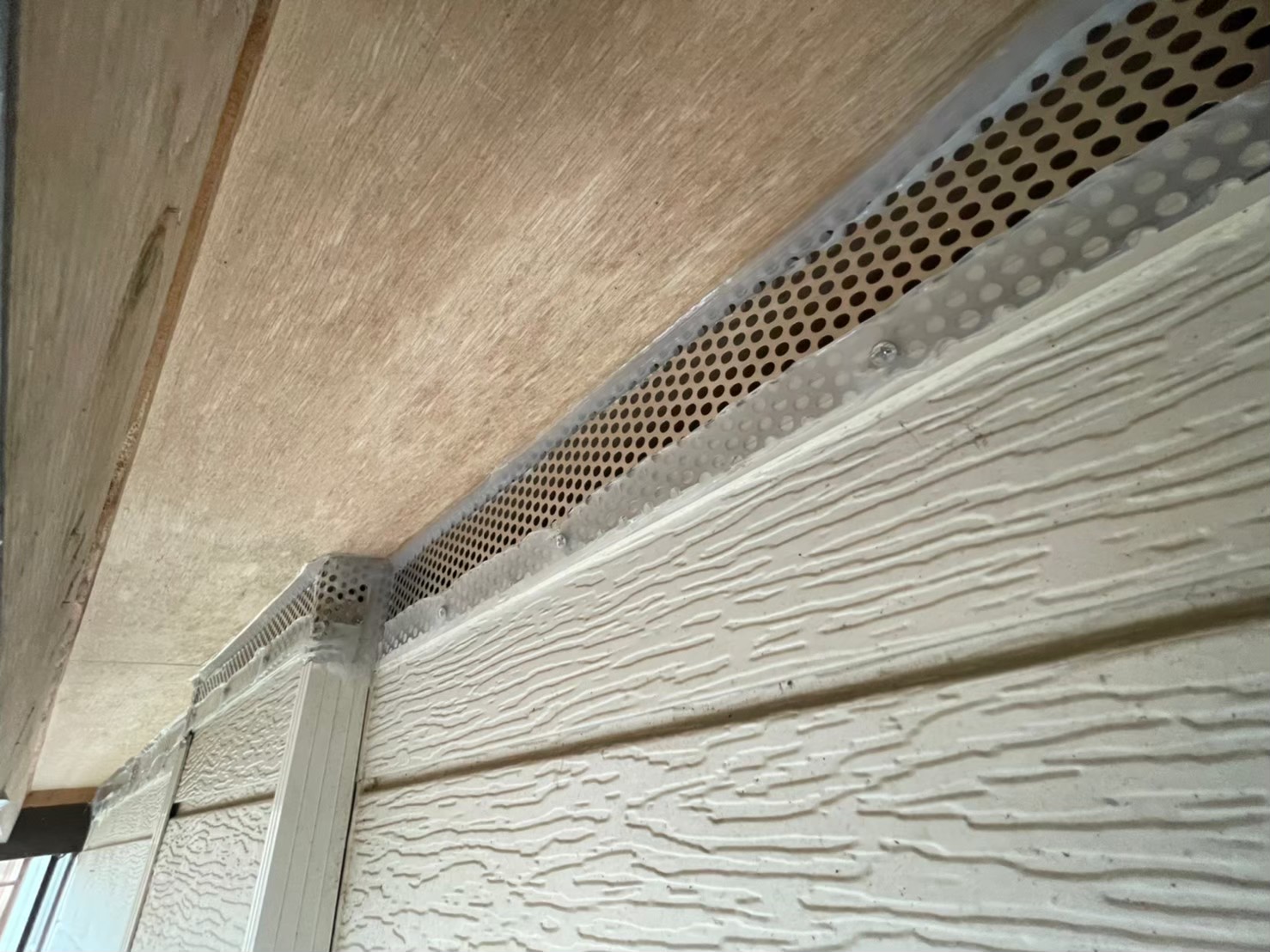 ネズミによる被害　G様邸　駆除実績