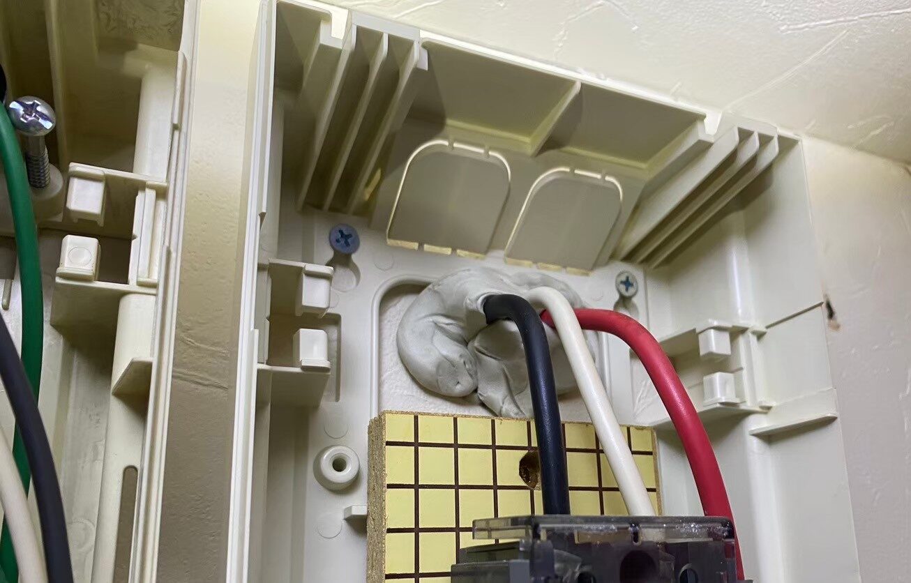 福岡県筑紫野市　ネズミによる被害　T様邸　駆除実績