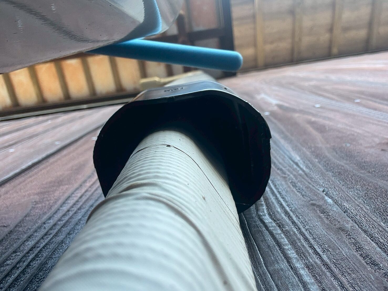 佐賀県佐賀市　ネズミによる被害　K様邸　駆除実績