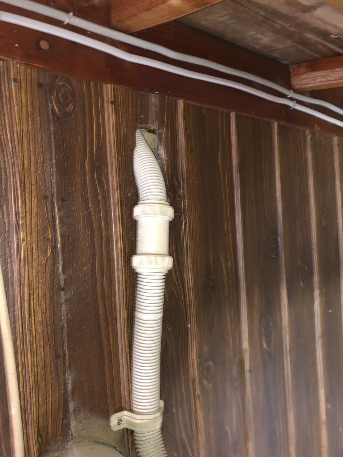 佐賀県武雄市　ネズミによる被害　M様邸　駆除実績